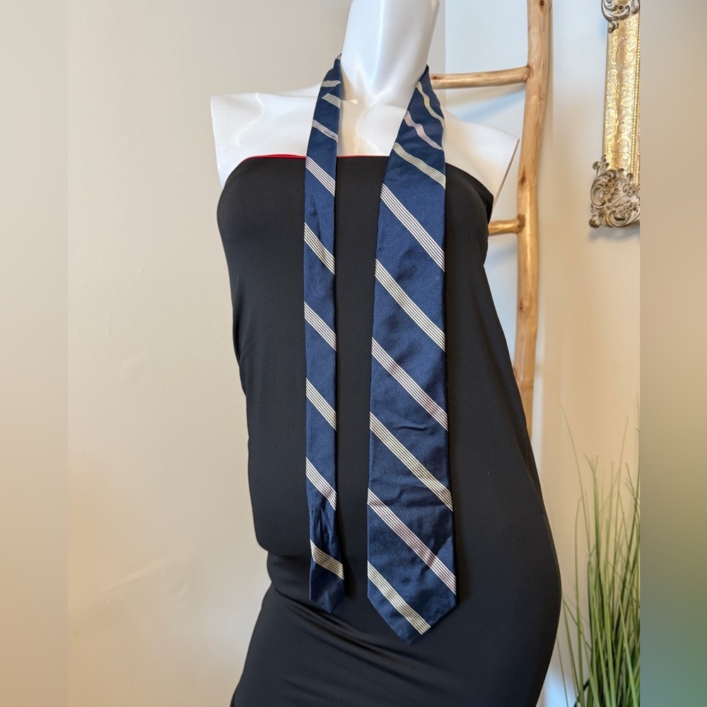 BROOKS BROTHERS Striped Navy Silk Tie VINTAGE